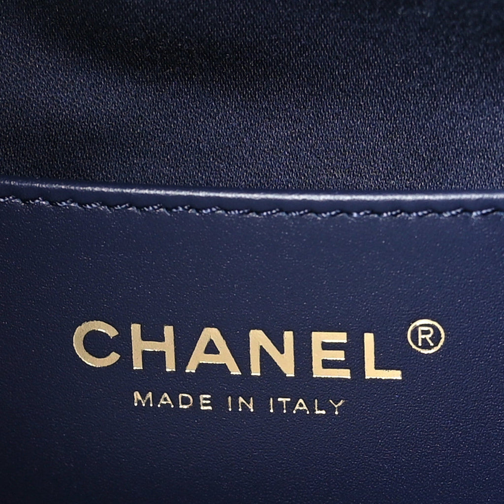 Caviar Quilted Small Chanel 25 Handbag Dark Navy
