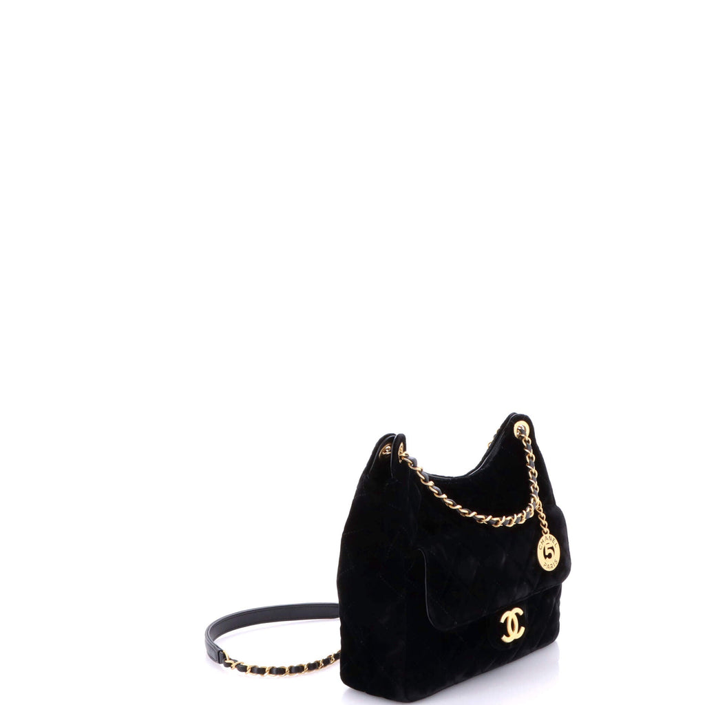 Wavy CC Hobo Quilted Velvet Medium