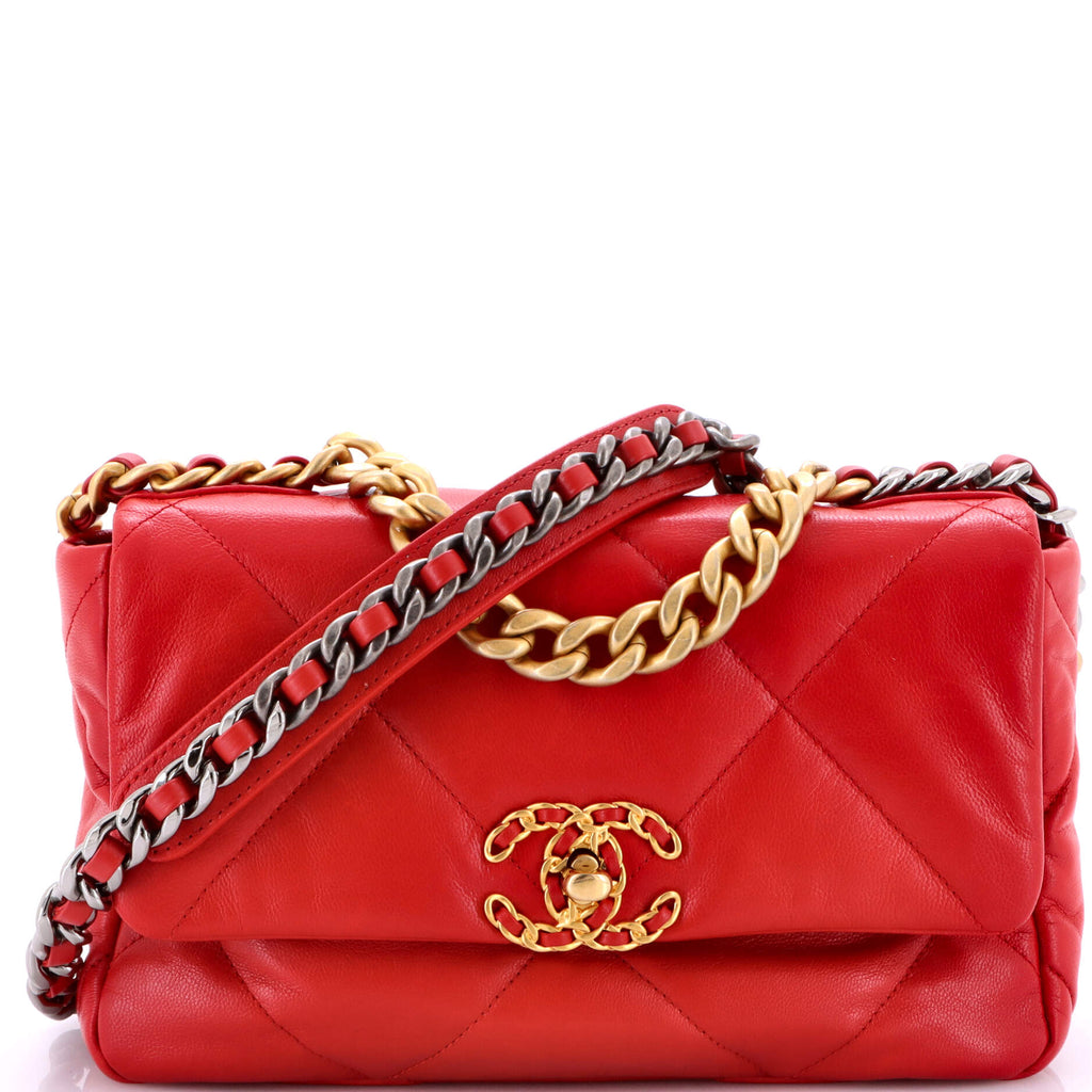 19 Flap Bag Quilted Leather Medium