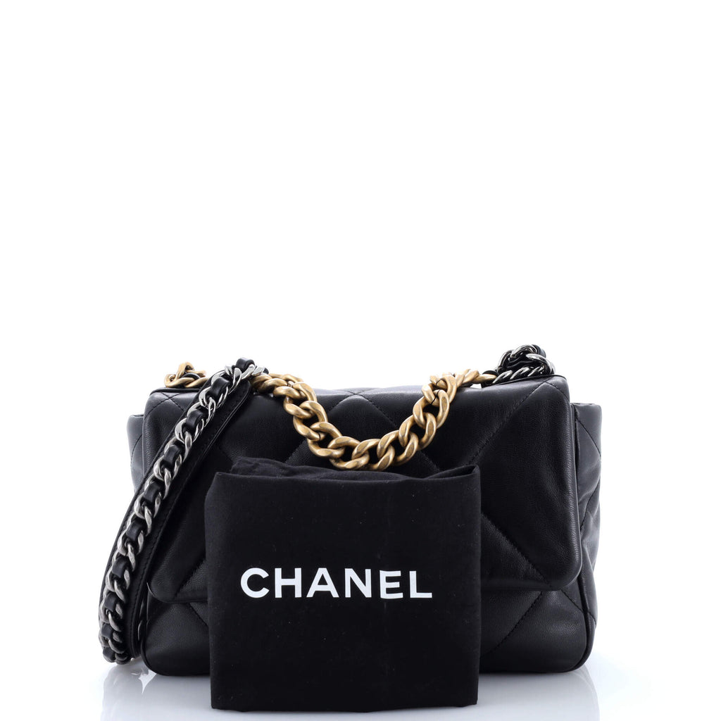 19 Flap Bag Quilted Leather Medium