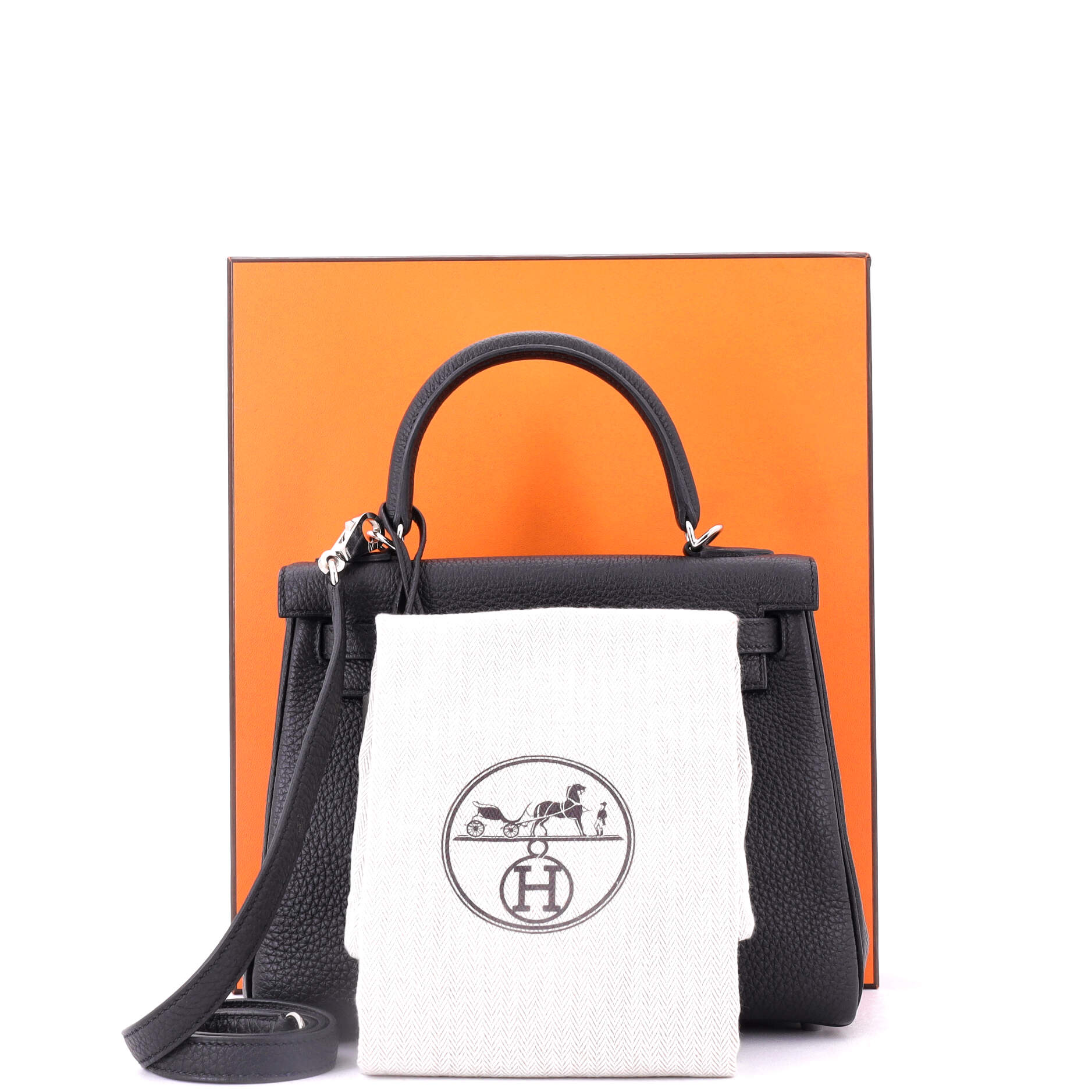 Kelly Handbag Noir Togo with Palladium Hardware 25