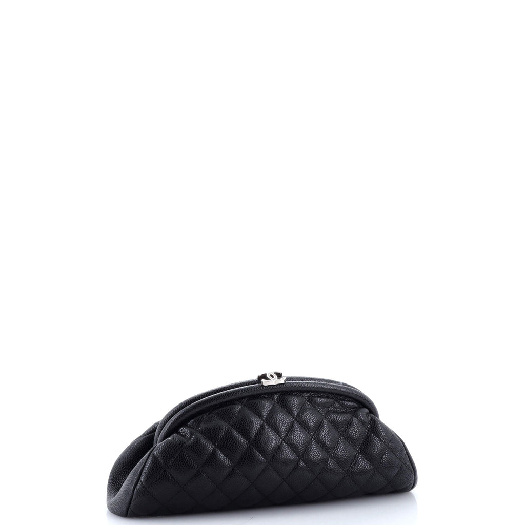 Timeless Clutch Quilted Caviar