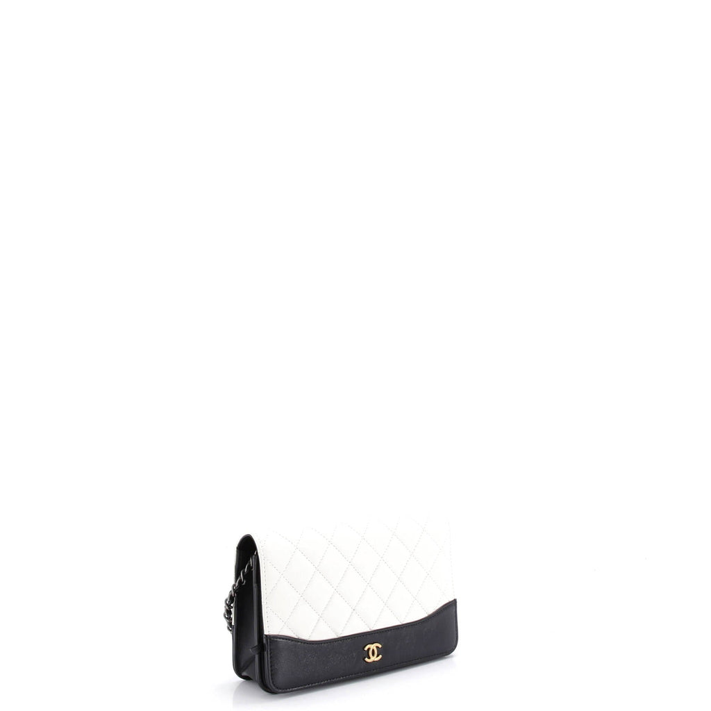 Gabrielle Wallet on Chain Quilted Aged Calfskin