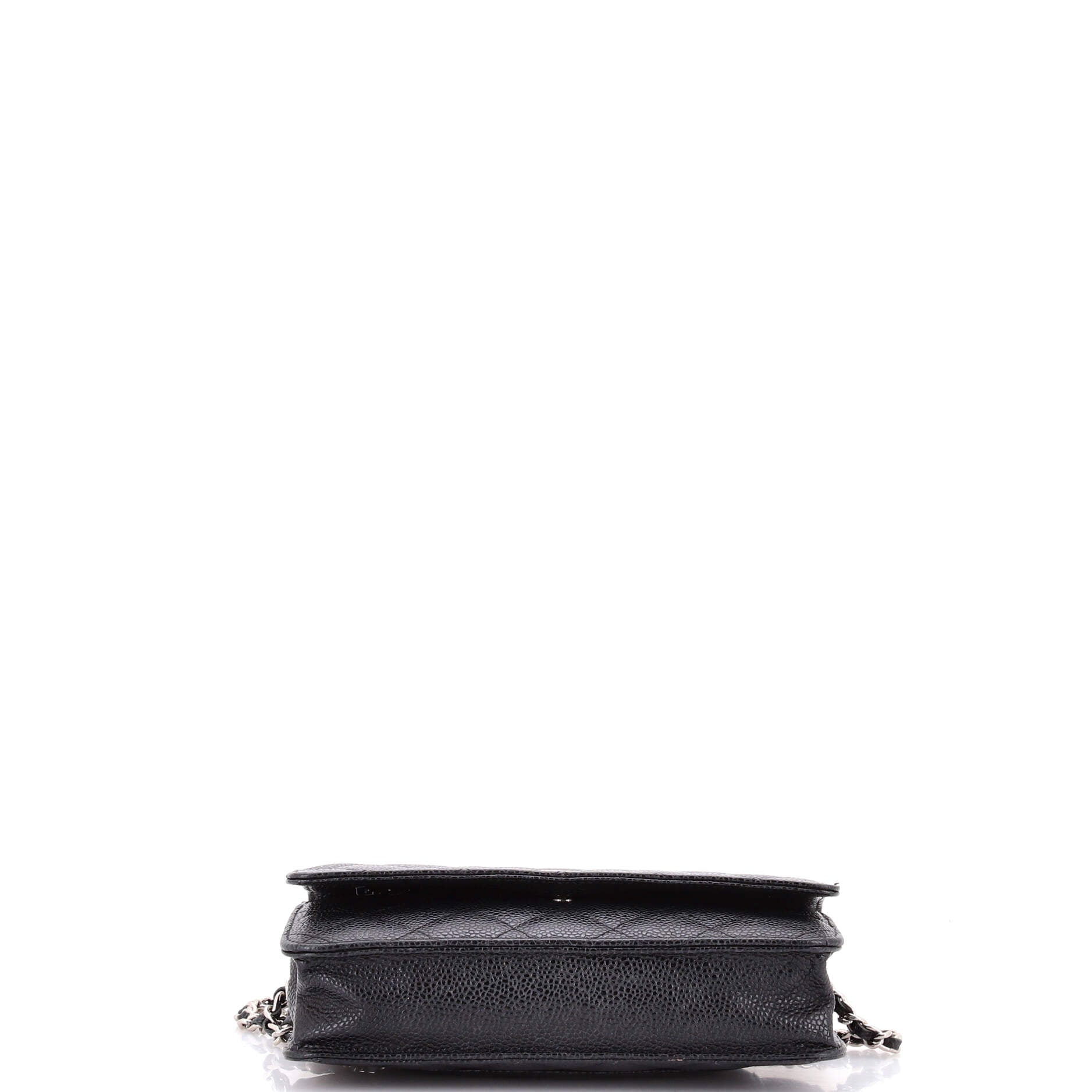Wallet on Chain Quilted Caviar