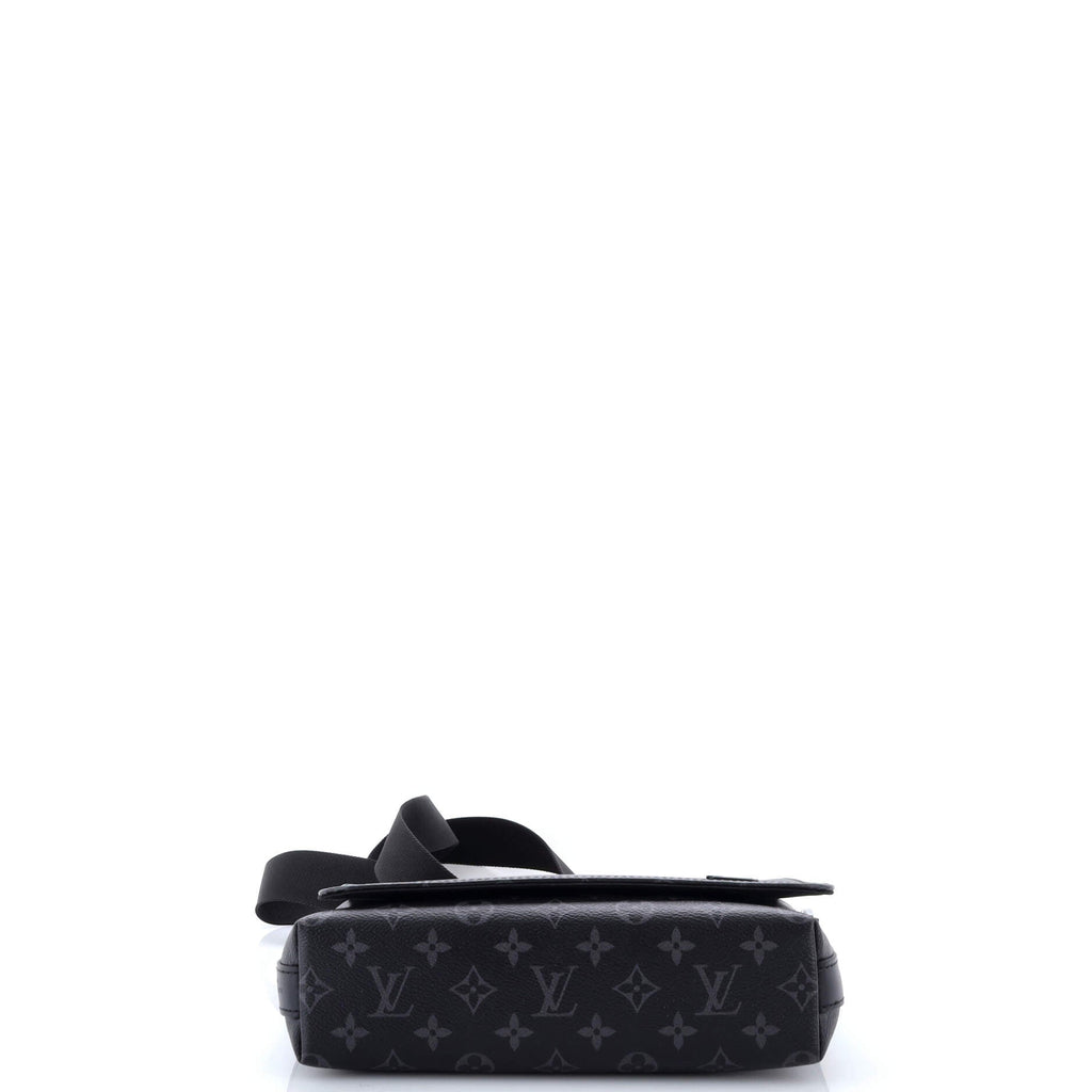 District Messenger Bag Monogram Eclipse Canvas PM