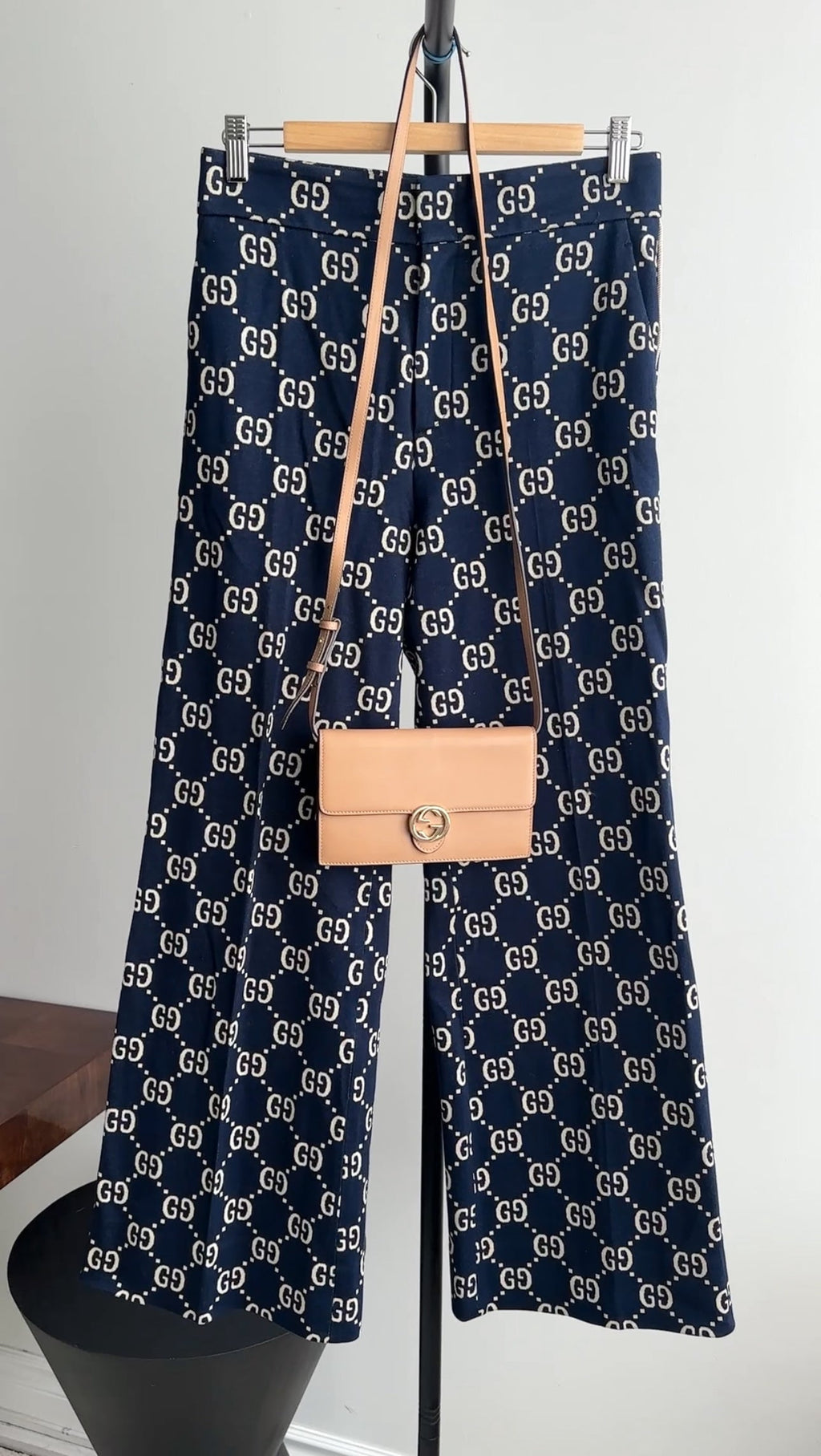 Gucci GG Monogram Navy and Ivory Knit Jersey Pants - IT44 / USA 8 / M