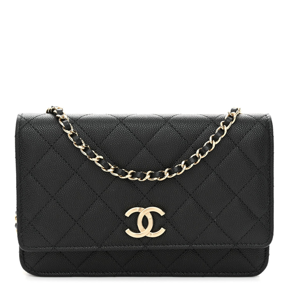 Caviar Quilted Striated CC Wallet On Chain WOC Black