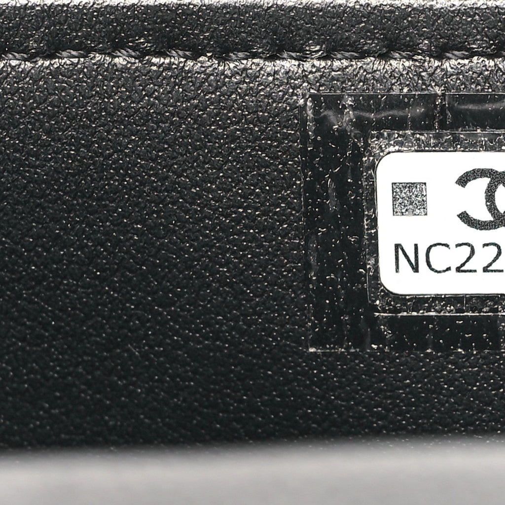 Caviar Quilted Coco Handle Clutch With Chain Black