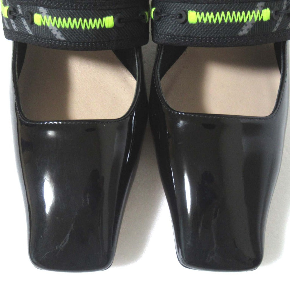 Christian Dior Roger Vivier Collaboration Patent Leather Pumps