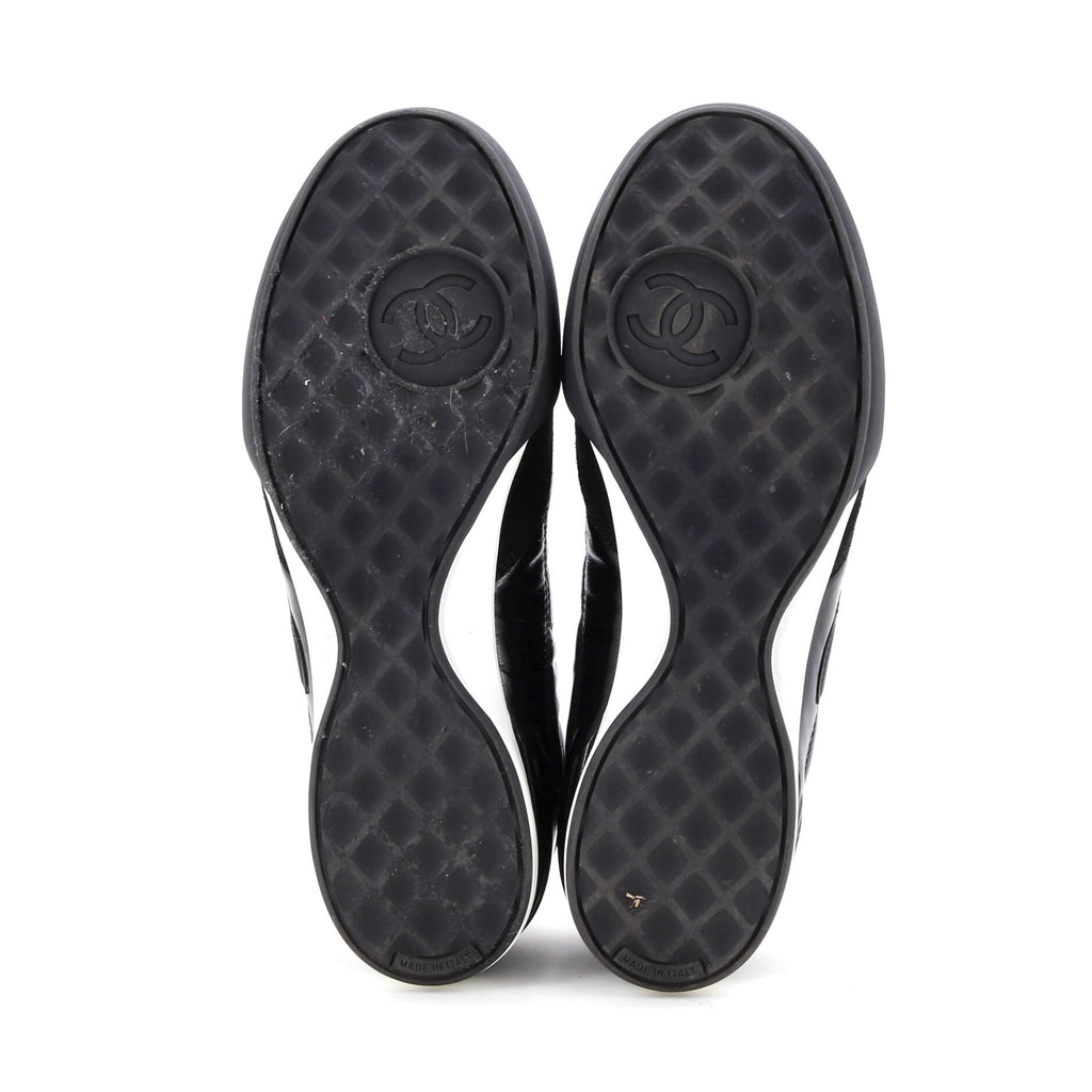 Women's Low-Top Sneakers Quilted Leather and Suede