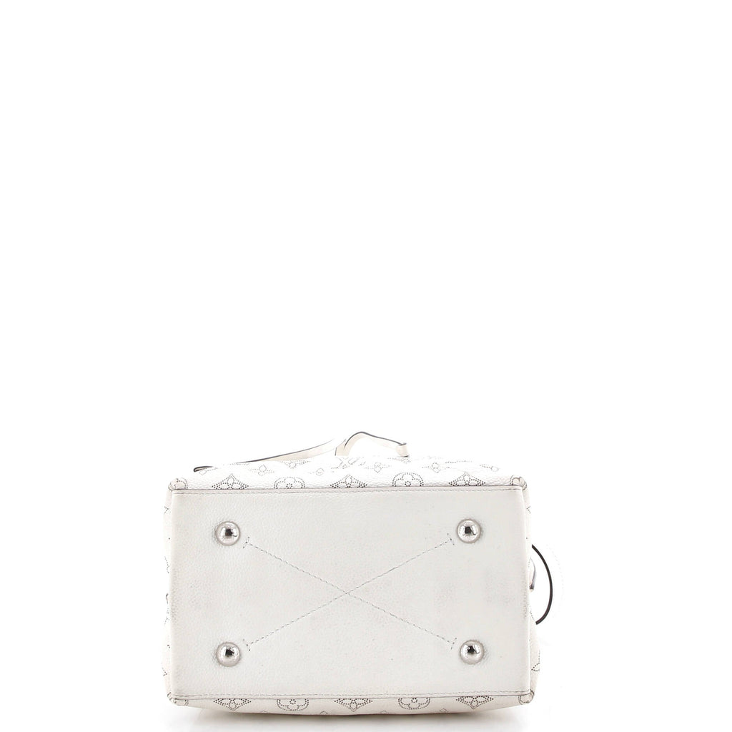 Muria Bucket Bag Mahina Leather
