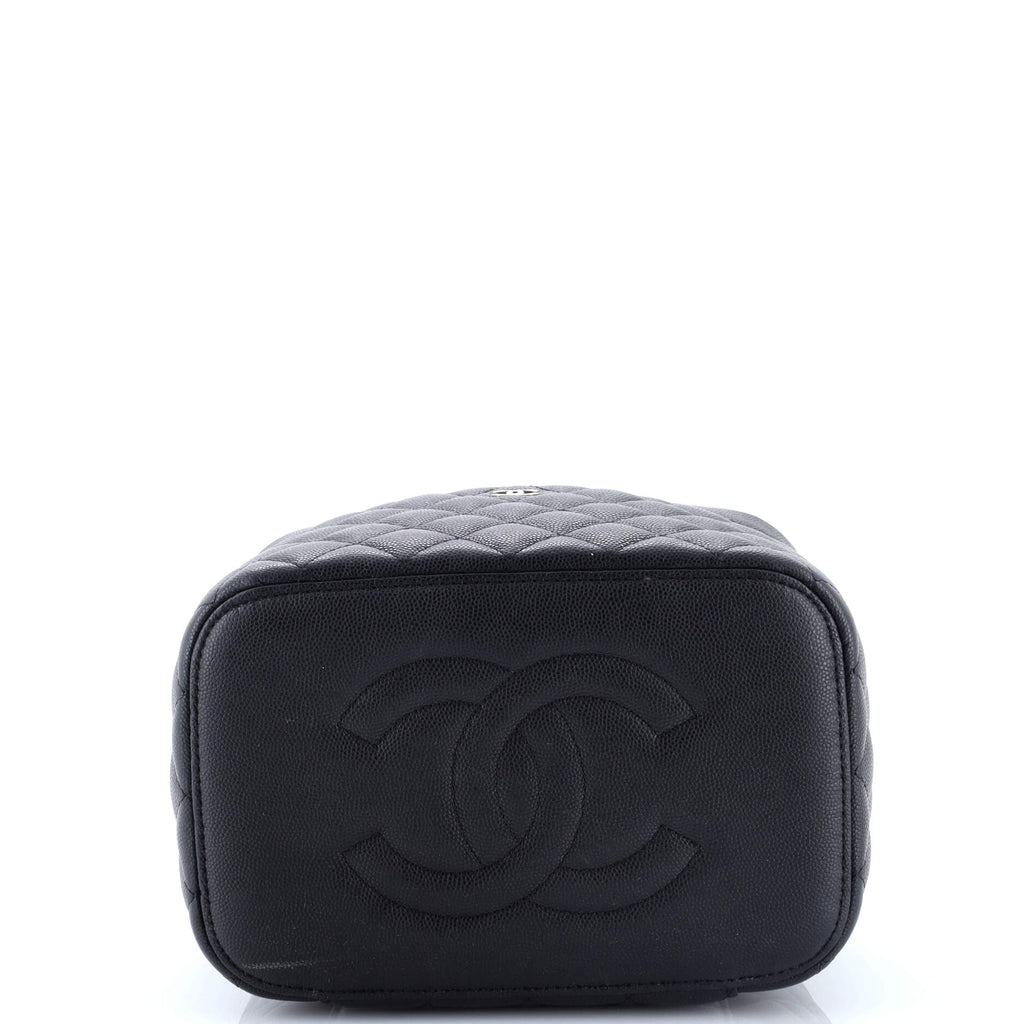 Classic Vanity Case Quilted Caviar Medium