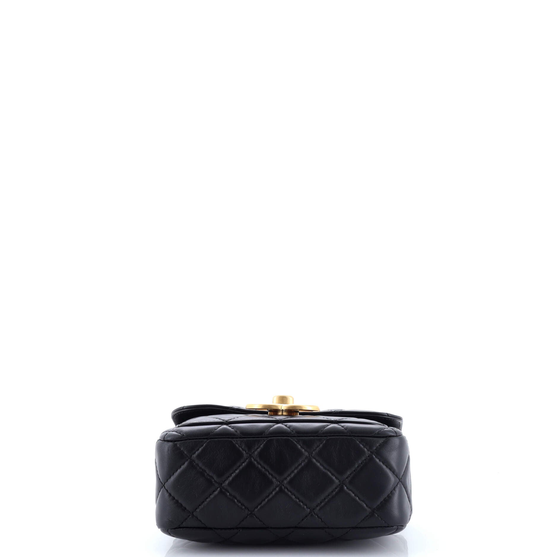 Giant CC Chain Pocket Flap Bag Quilted Lambskin Small