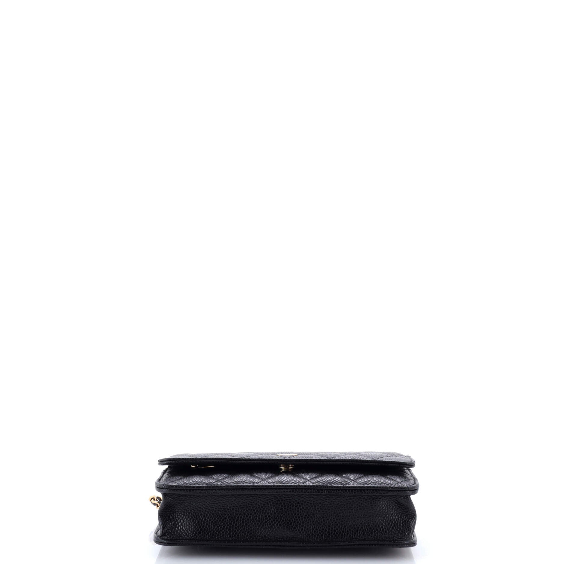 Wallet on Chain Quilted Caviar