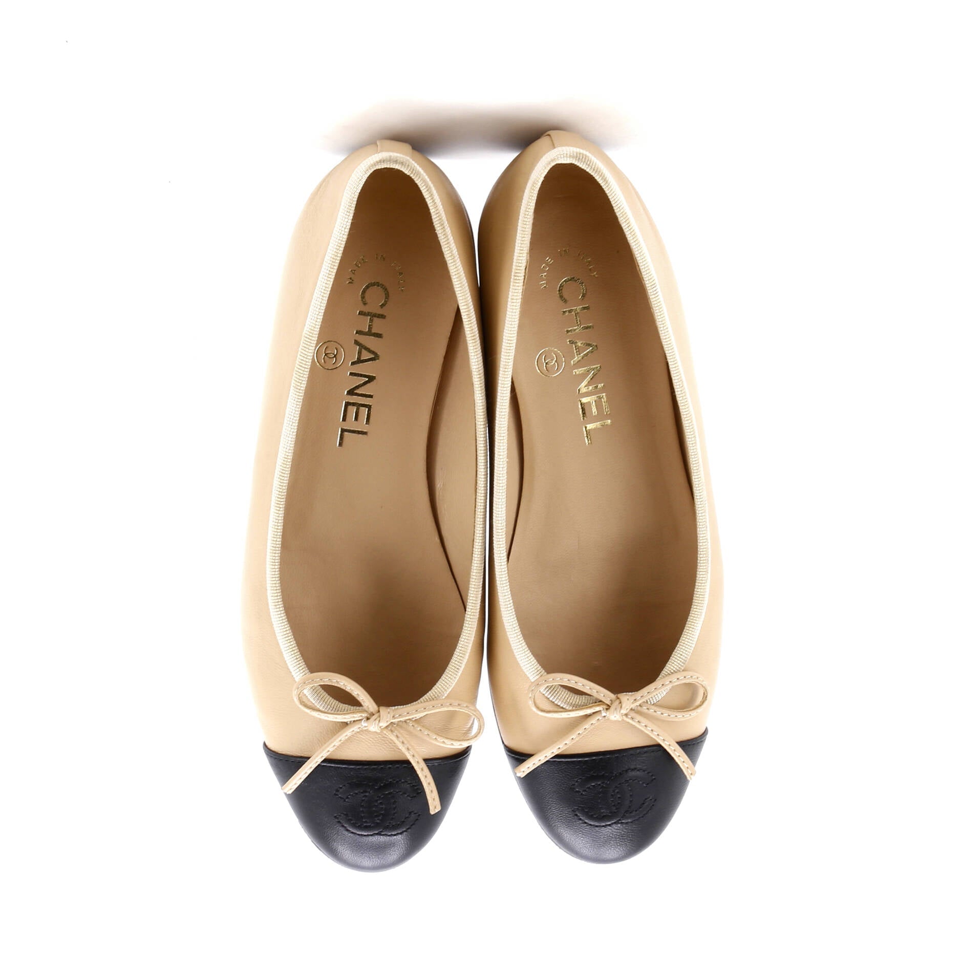 Women's CC Cap Toe Bow Ballerina Flats Leather