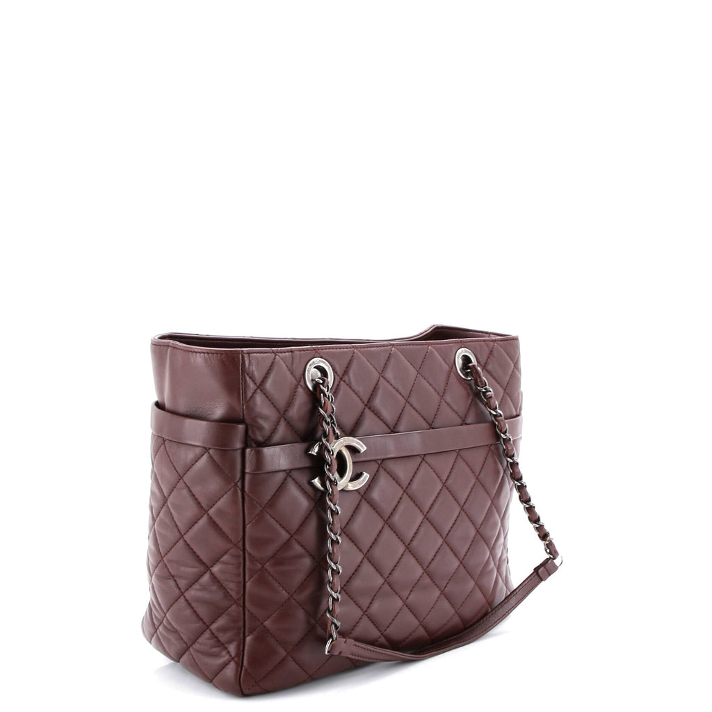 Front Pocket Chain Shopping Tote Quilted Lambskin Small