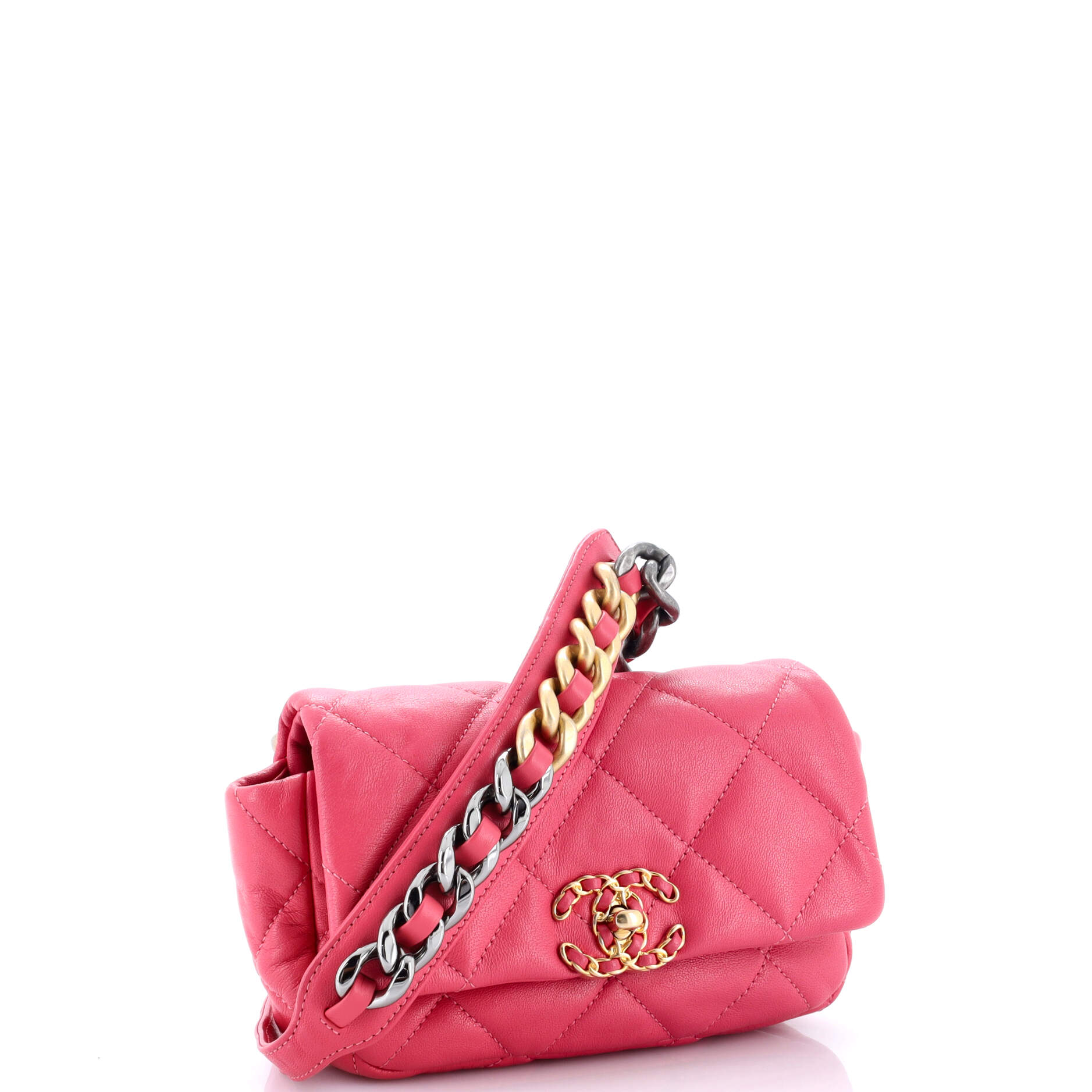 19 Belt Bag Quilted Leather