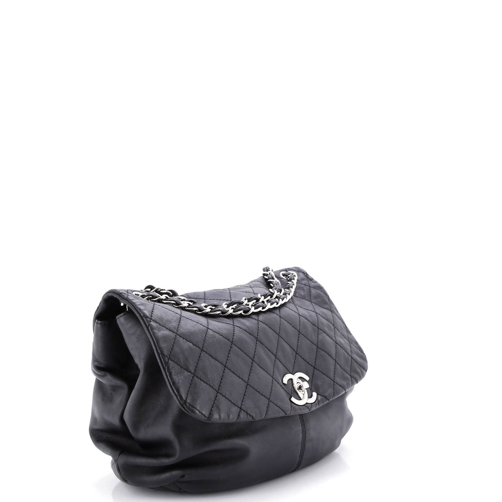 Trianon Messenger Bag Quilted Leather Large