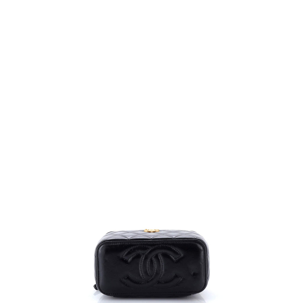 Sweet Heart Vanity Case with Chain Quilted Lambskin Small