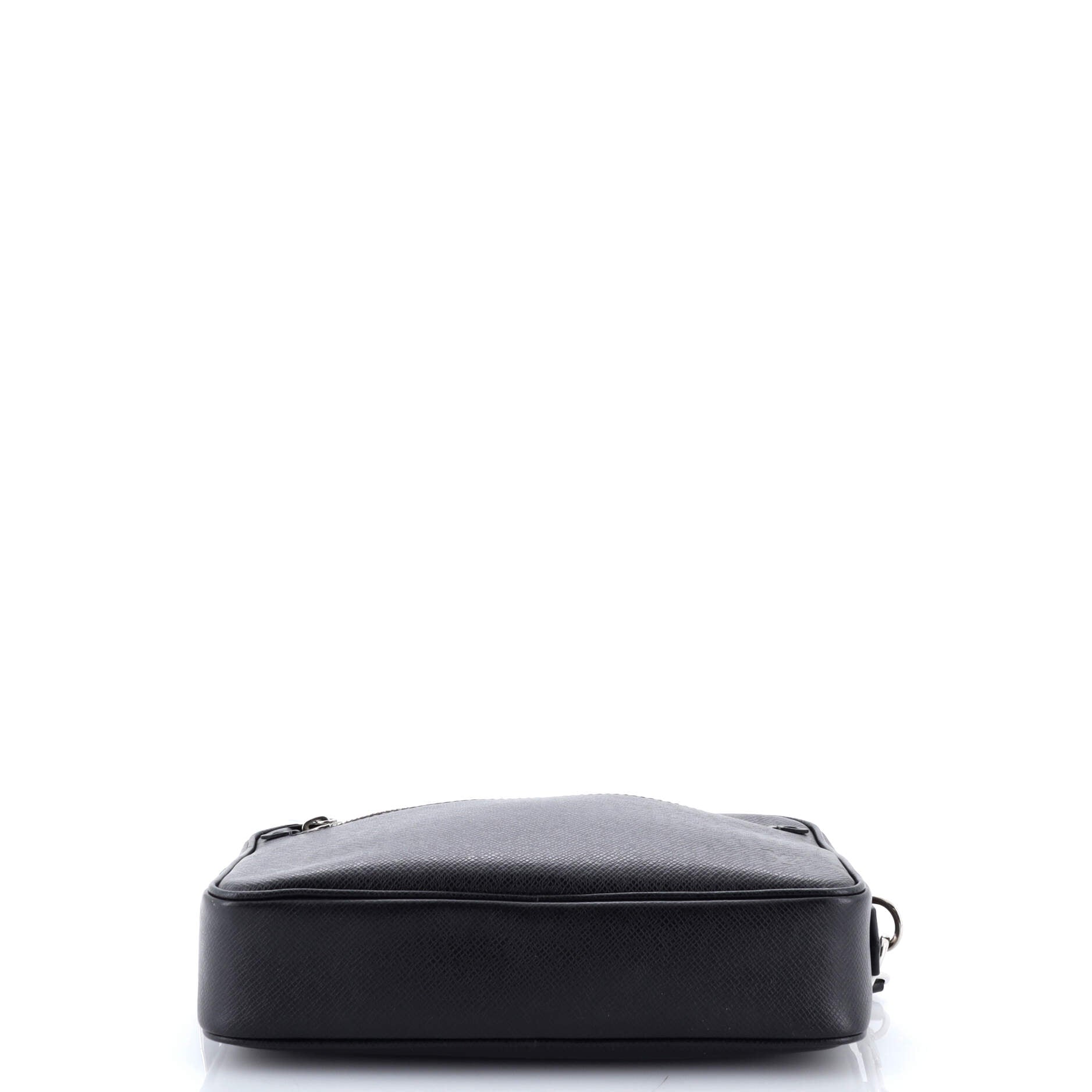 Kasai Clutch Taiga Leather