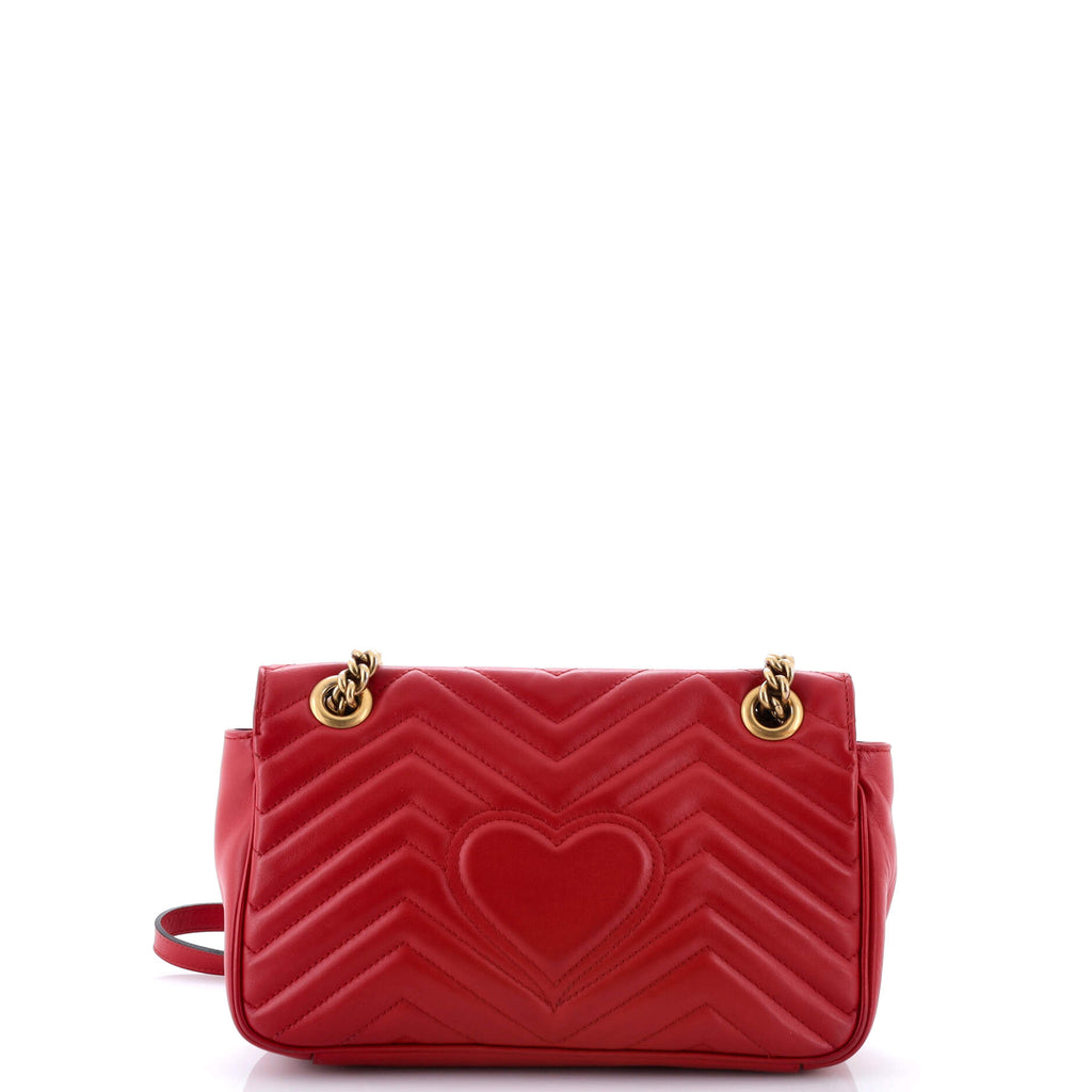 GG Marmont Flap Bag Matelasse Leather Medium