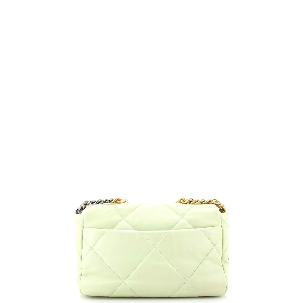 19 Flap Bag Quilted Leather Medium