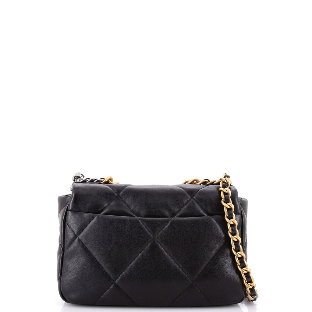 19 Flap Bag Quilted Leather Medium