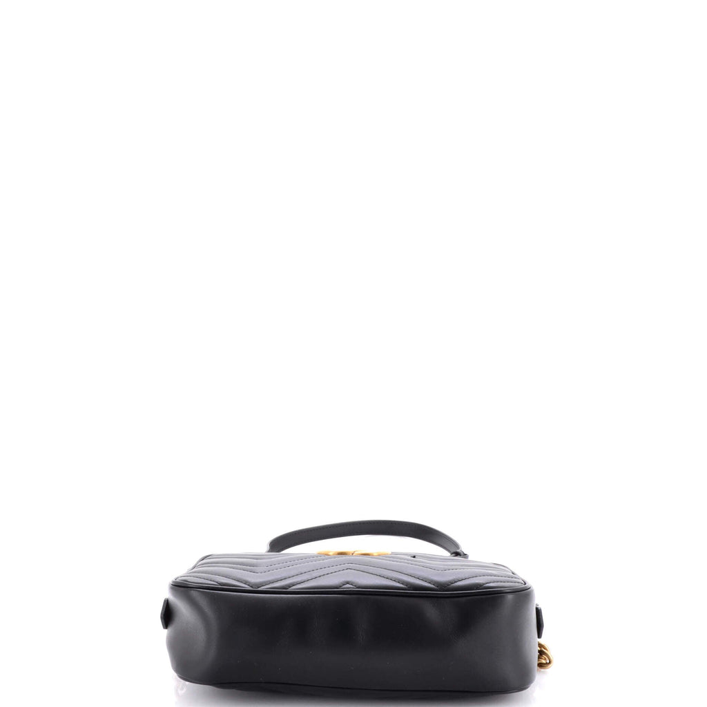 GG Marmont Shoulder Bag Matelasse Leather Small