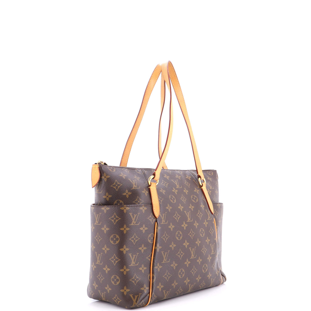 Totally Handbag Monogram Canvas MM