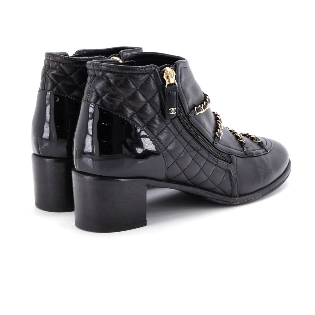 Women's Chain Zip Ankle Boots Quilted Leather