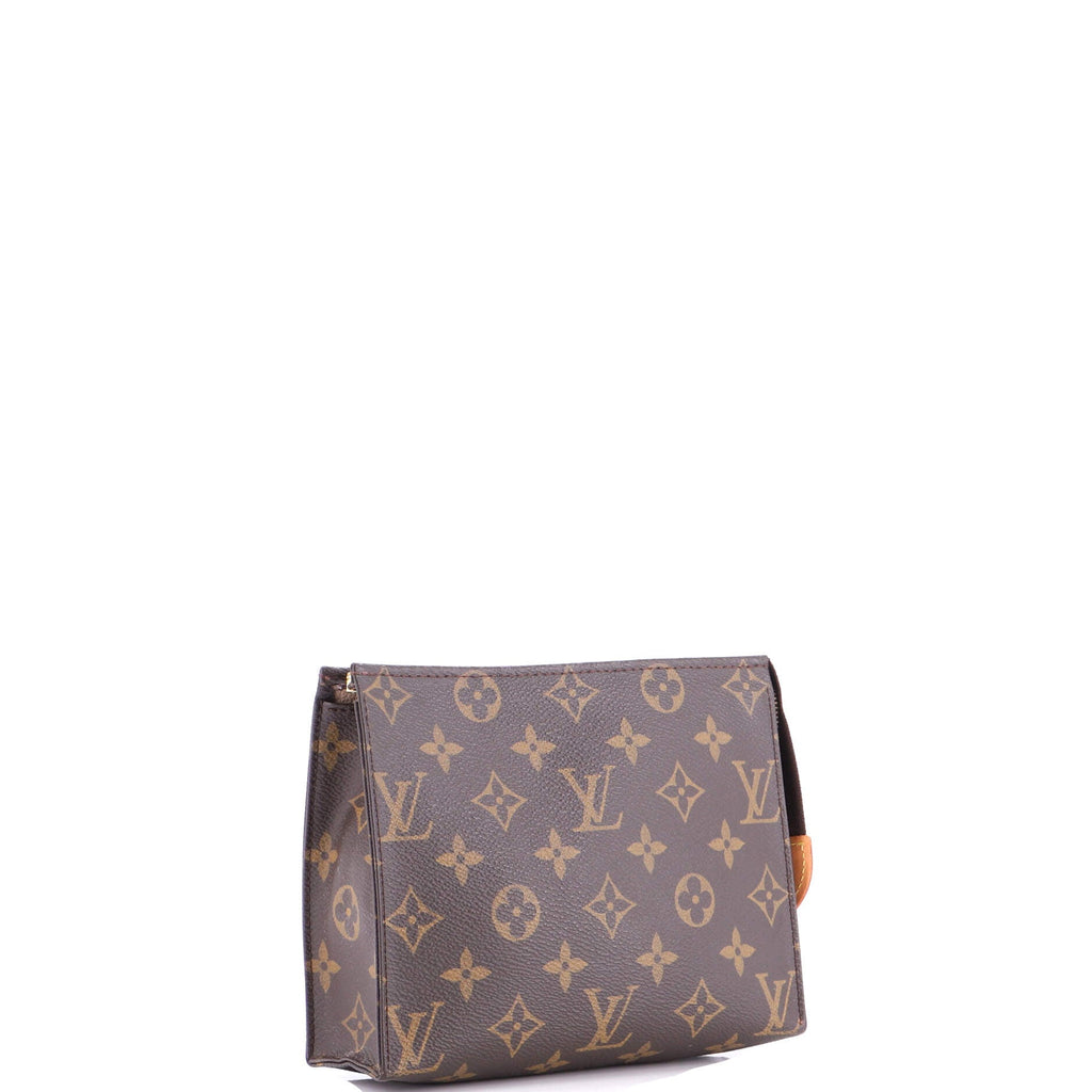 Toiletry Pouch Monogram Canvas 19