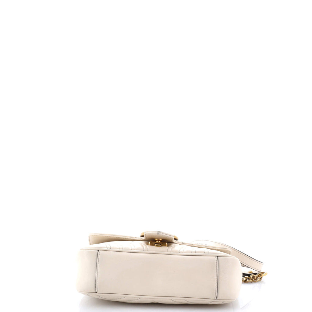GG Marmont Flap Bag Matelasse Leather Small
