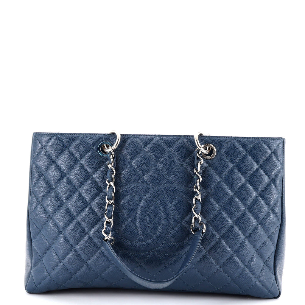 Grand Shopping Tote Quilted Caviar XL