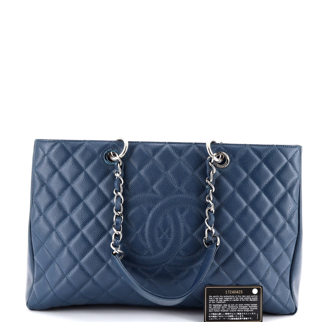 Grand Shopping Tote Quilted Caviar XL