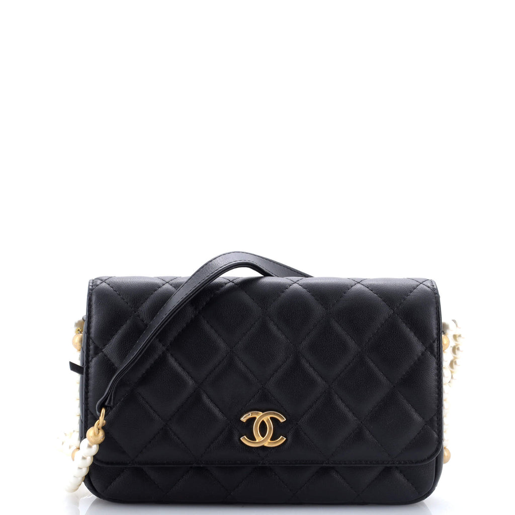 About Pearls Wallet on Chain Quilted Calfskin