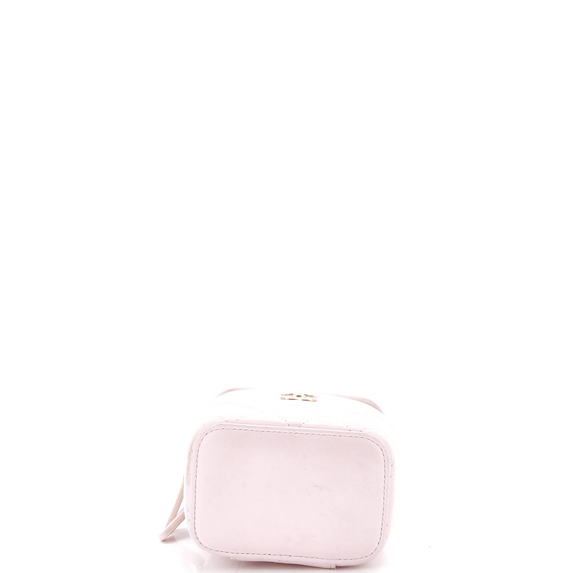 Trendy CC Top Handle Vanity Case Quilted Lambskin Small