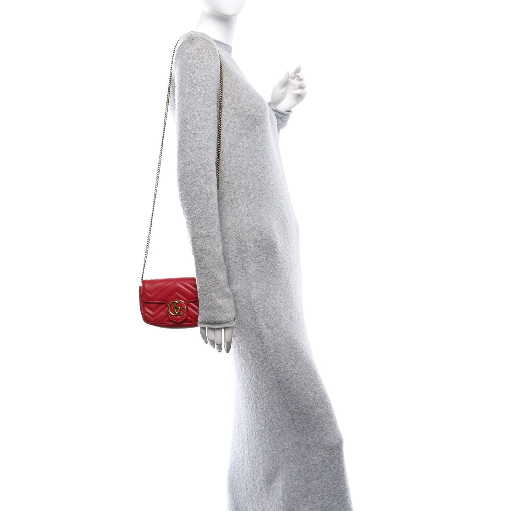 Calfskin Matelasse Super Mini GG Marmont Shoulder Bag Hibiscus Red