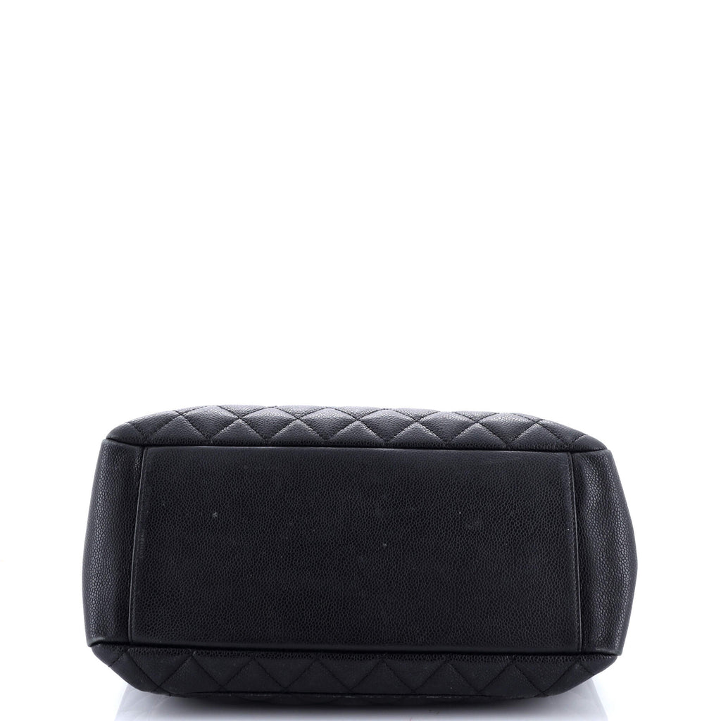 Grand Shopping Tote Quilted Caviar