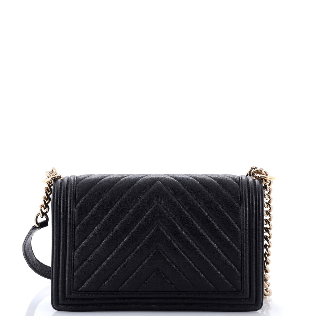 Boy Flap Bag Chevron Caviar New Medium