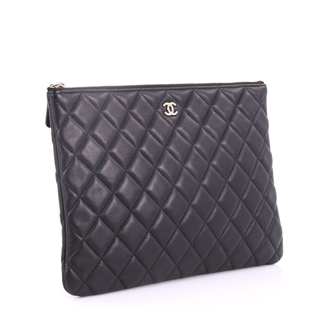 O Case Clutch Quilted Lambskin Medium