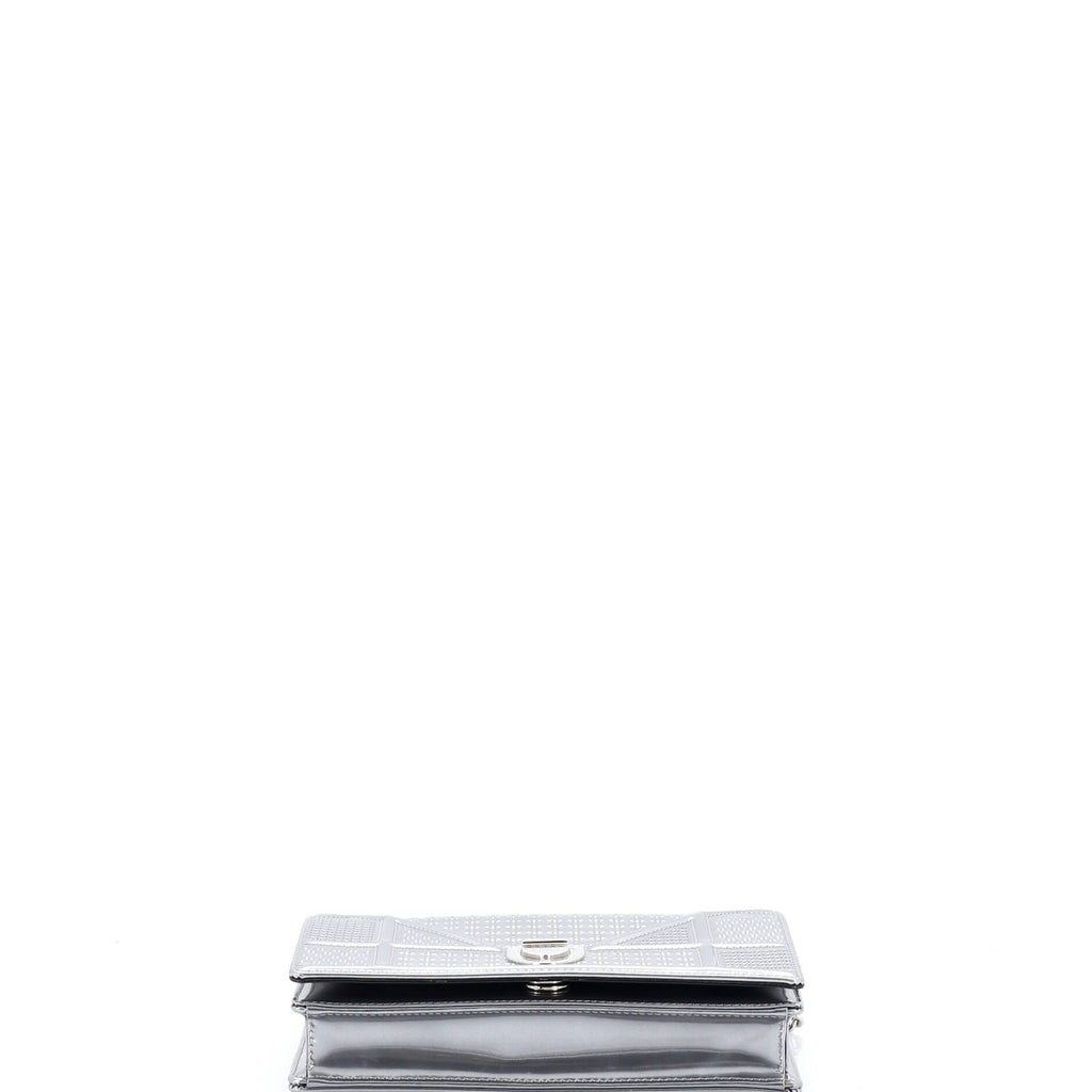 Diorama Wallet on Chain Cannage Embossed Calfskin