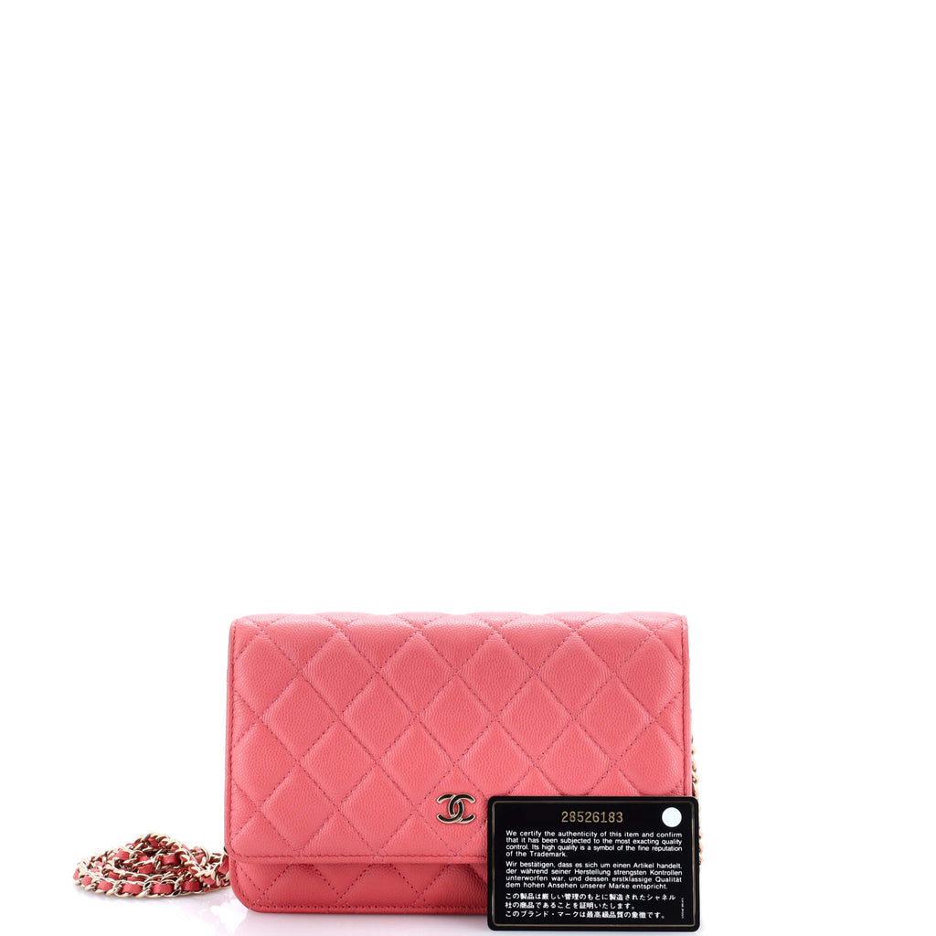 Wallet on Chain Quilted Caviar