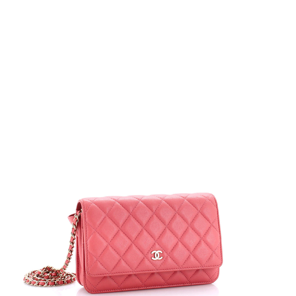 Wallet on Chain Quilted Caviar