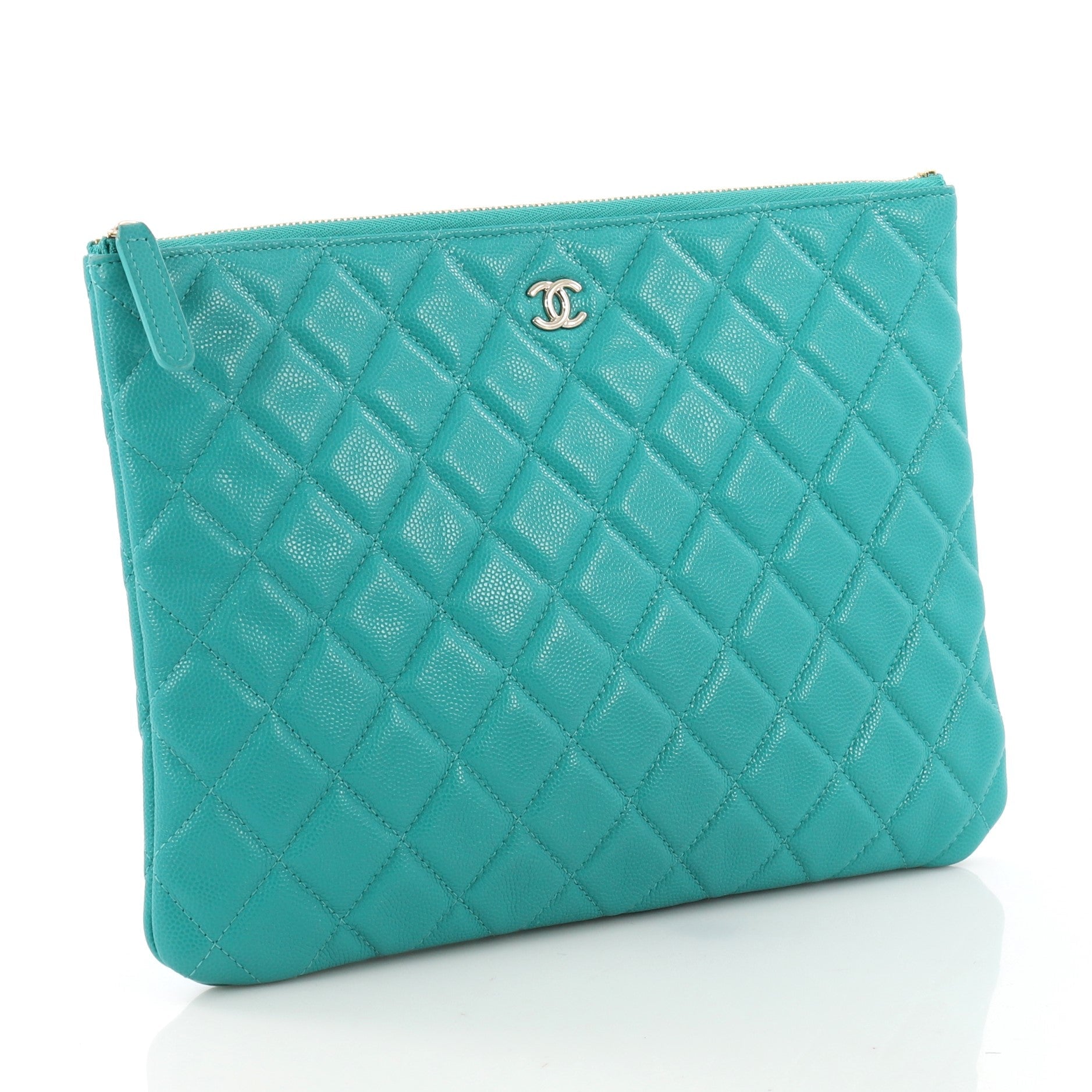 O Case Clutch Quilted Caviar Medium