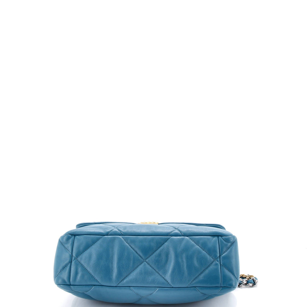 19 Flap Bag Quilted Leather Large