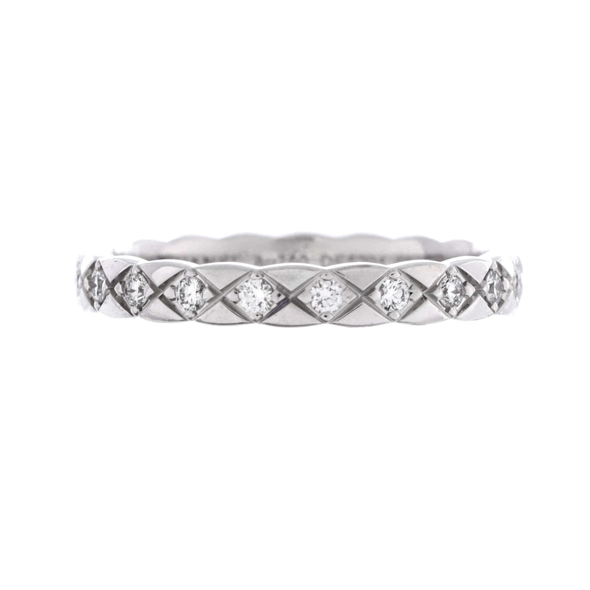 Coco Crush Ring 18K White Gold and Diamonds Mini