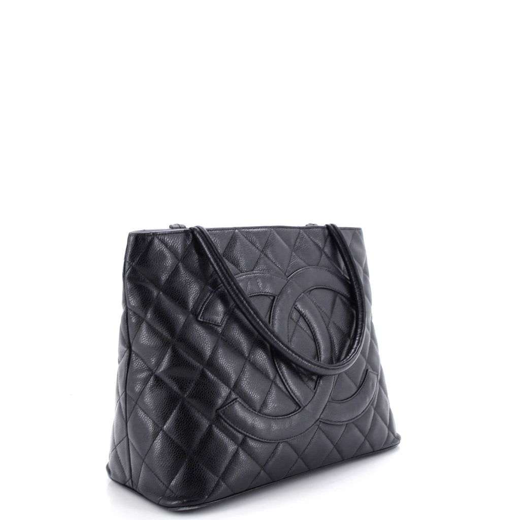 Medallion Tote Quilted Caviar