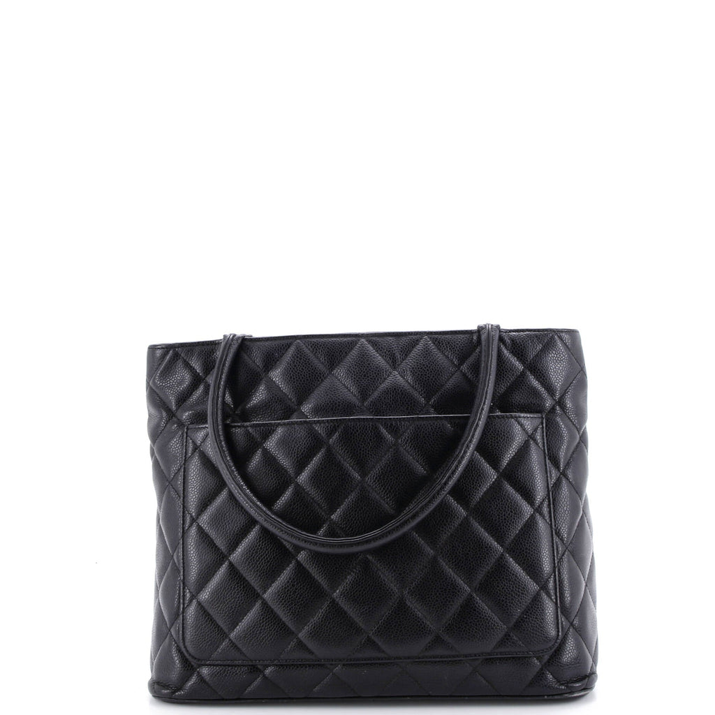 Medallion Tote Quilted Caviar