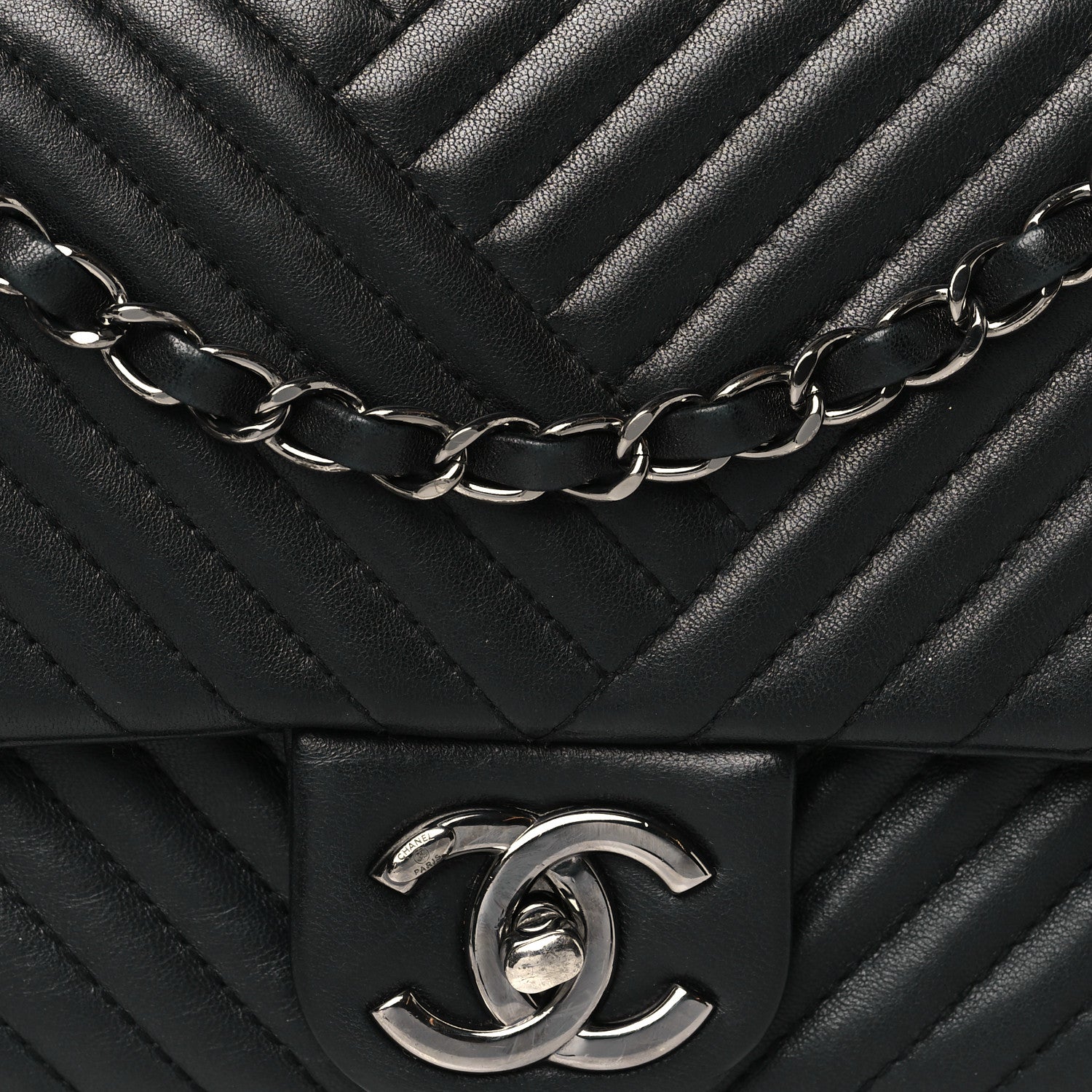 Lambskin Small CC Crossing Flap Black