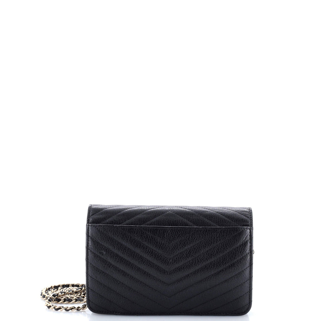 Envelope Wallet on Chain Chevron Calfskin